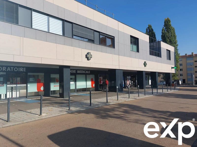 Fonds de commerce - Magasins - 89 m²