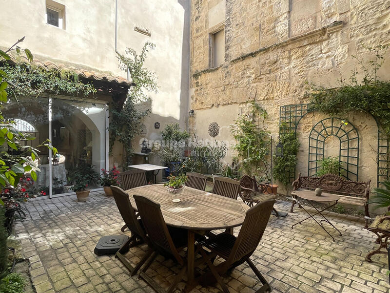 Maison de ville - 160 m² - 6 pièces