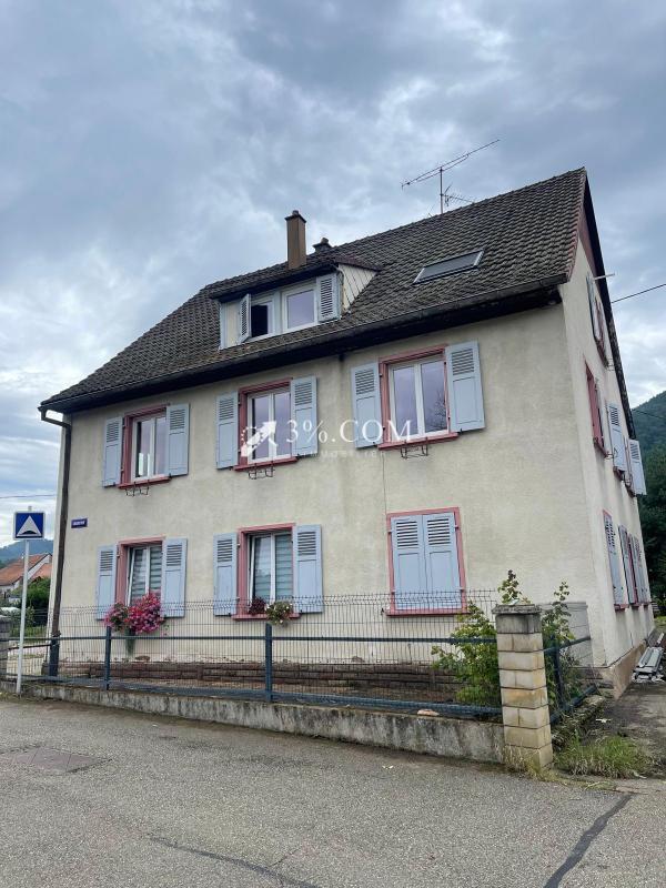 Maison - 260 m² - 11 pièces