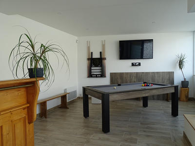 Maison - 339 m² - 17 pièces