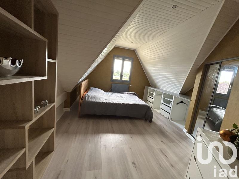 Maison - 195 m² - 9 pièces