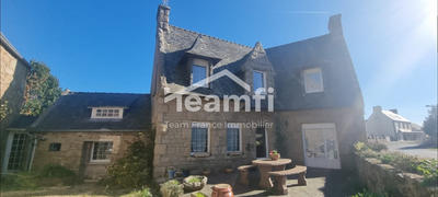 Maison traditionnelle - 96 m² - 4 pièces