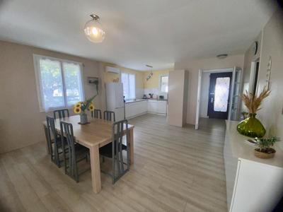 Maison - 121 m² - 4 pièces