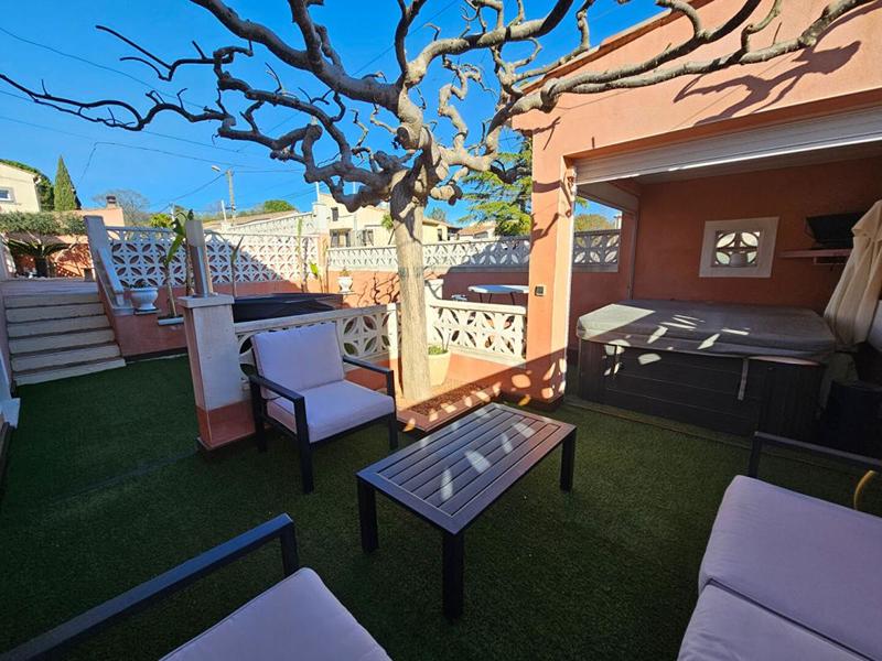 Villa - 200 m² - 7 pièces