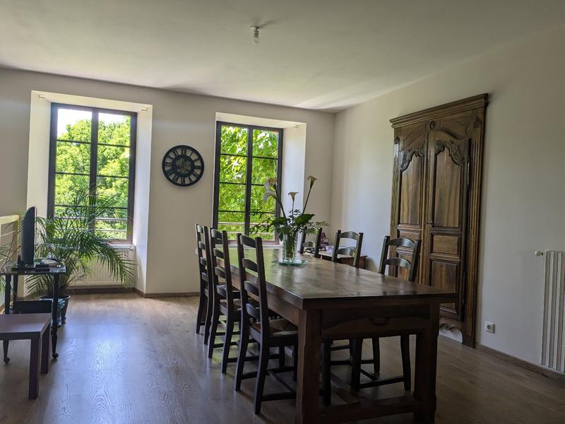 Maison - 234 m² - 5 pièces