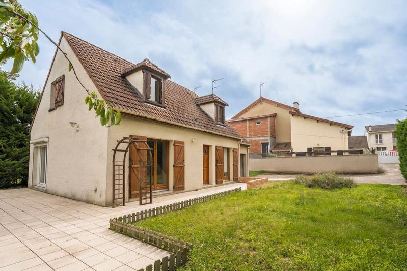 Maison - 113 m² - 4 pièces