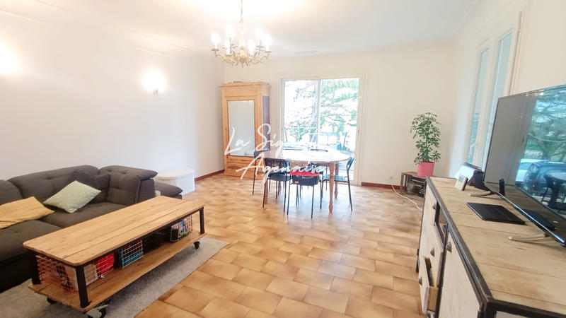 Maison - 167 m² - 6 pièces