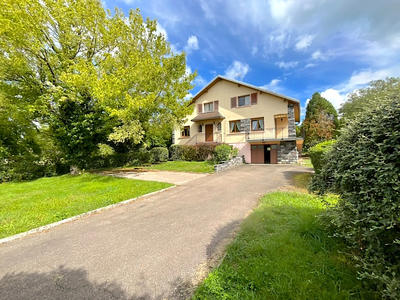 Maison - 131 m² - 5 pièces