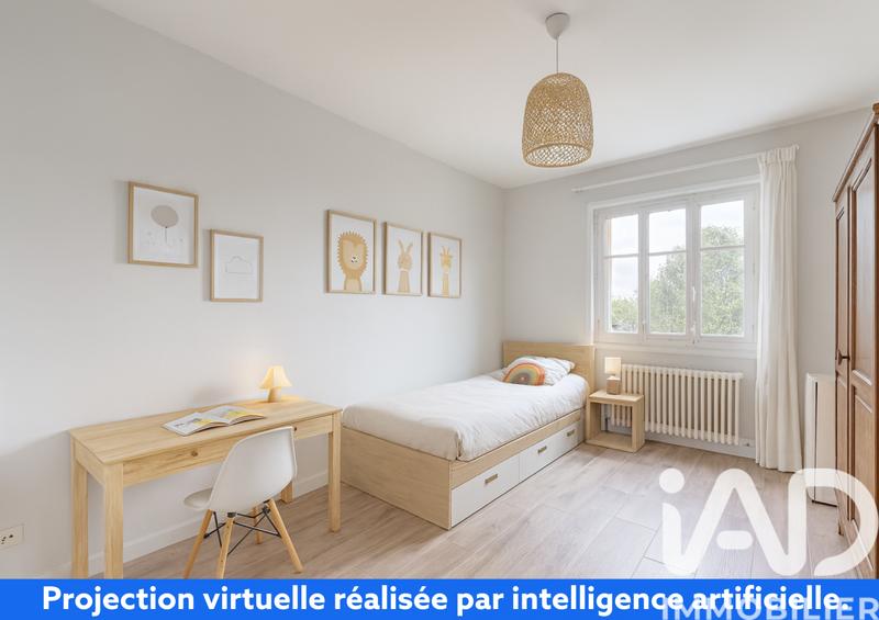 Maison - 99 m² - 5 pièces