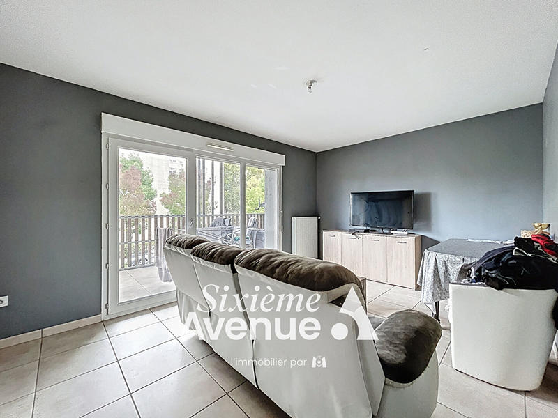 Appartement - 77 m² - 4 pièces