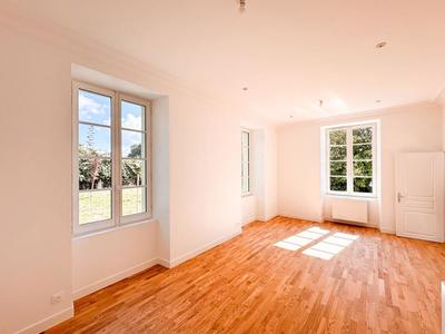 Maison - 82 m² - 4 pièces