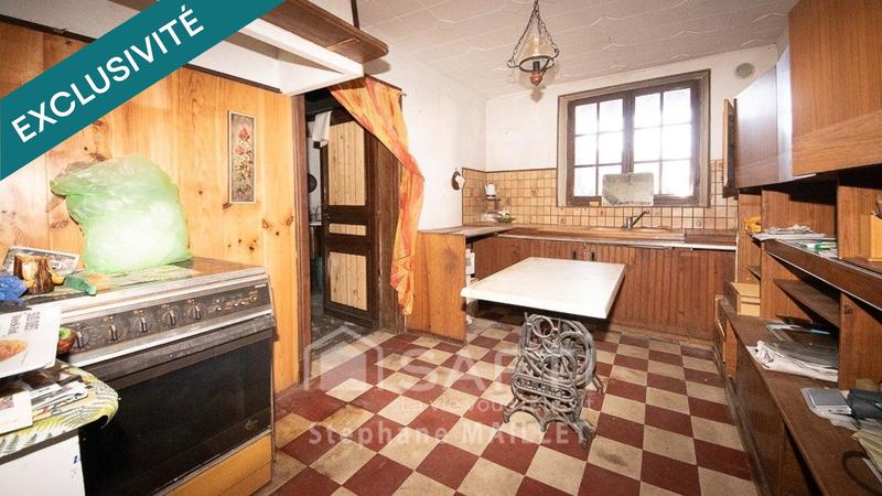 Maison - 190 m² - 9 pièces