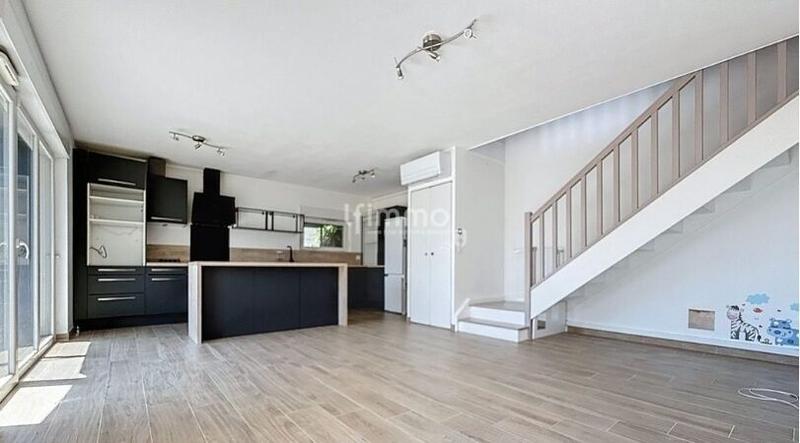 Maison - 118 m² - 6 pièces