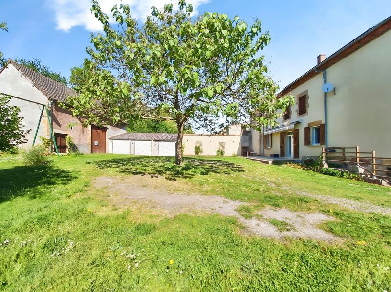 Maison - 181 m² - 6 pièces