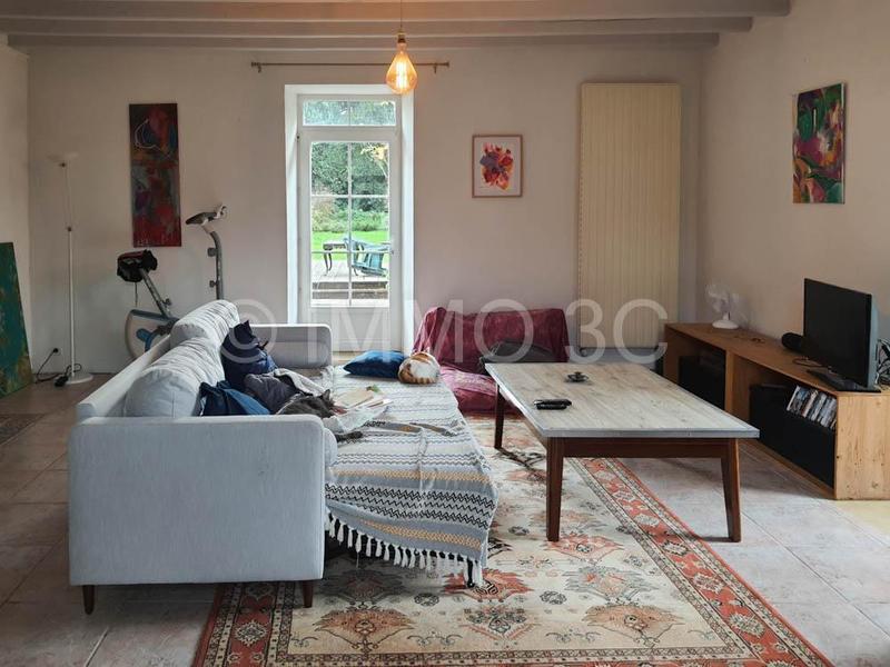 Maison - 313 m² - 11 pièces