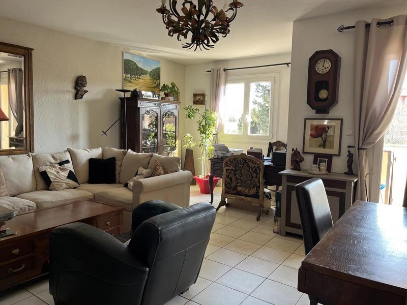 Appartement - 92 m² - 4 pièces