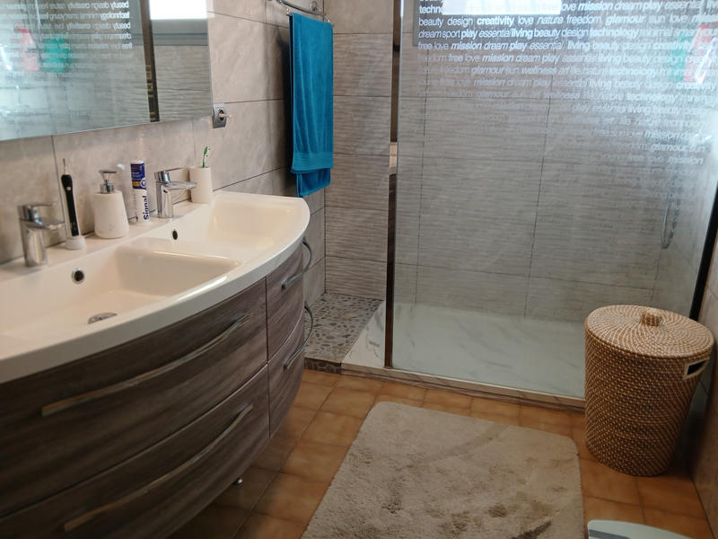 Maison - 86 m² - 5 pièces