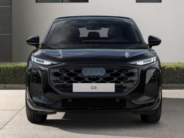 Audi Q3 Sportback Diesel Tdi 150 ch s tronic 7 s line (Dispo Debut Avril)