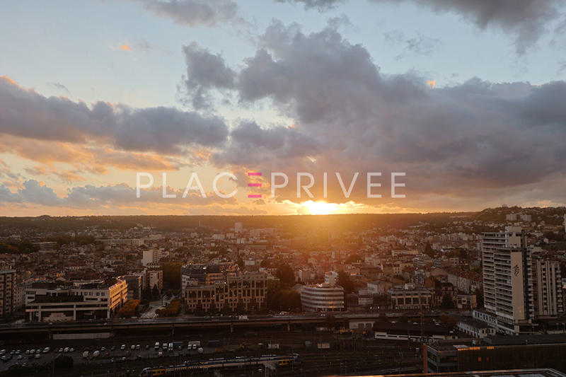 Appartement - 135 m² - 5 pièces