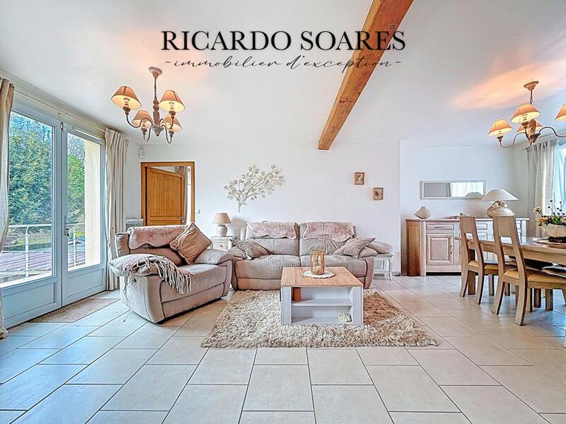 Maison - 164 m² - 7 pièces