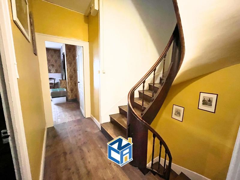 Maison ancienne - 142 m² - 6 pièces
