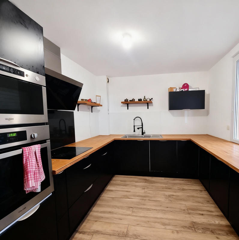 Maison - 192 m² - 6 pièces