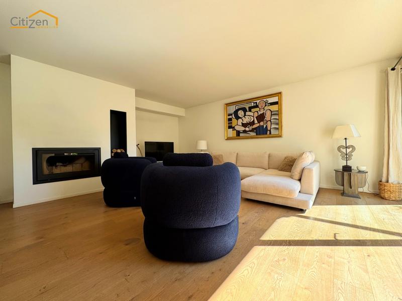 Maison - 200 m² - 6 pièces