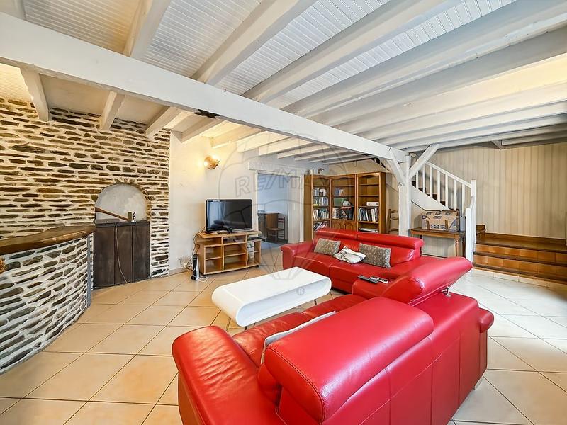 Maison - 161 m² - 5 pièces