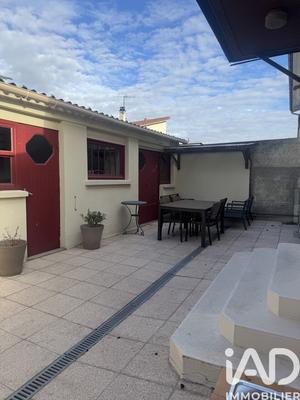 Maison - 104 m² - 4 pièces