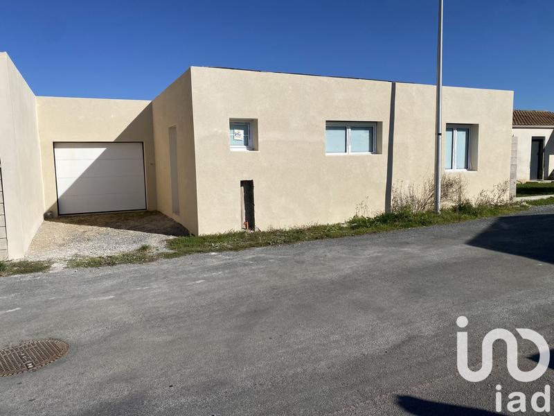 Maison - 93 m² - 4 pièces