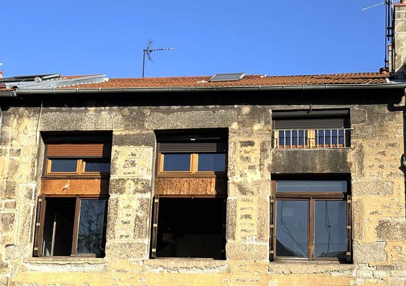 Appartement - 80 m² - 4 pièces