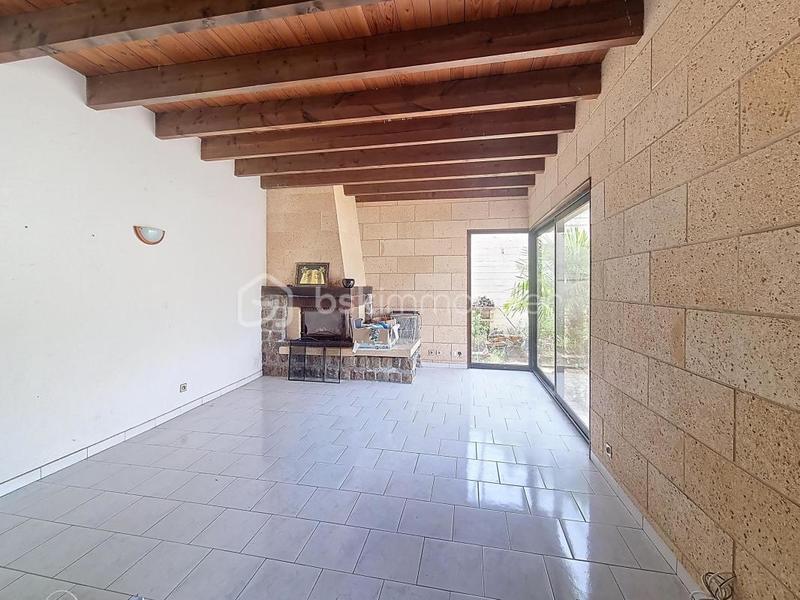 Maison - 180 m² - 7 pièces