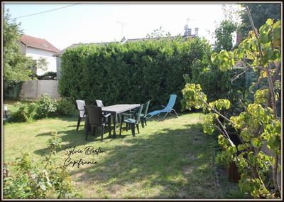 Maison - 114 m² - 8 pièces