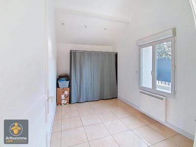 Maison - 65 m² - 3 pièces