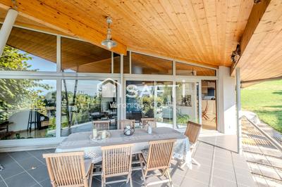 Maison - 130 m² - 4 pièces