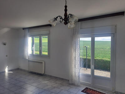 Maison - 147 m² - 6 pièces