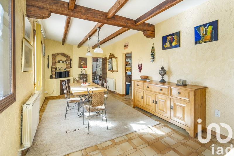 Maison - 270 m² - 10 pièces