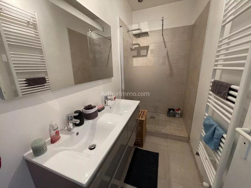 Maison - 204 m² - 8 pièces