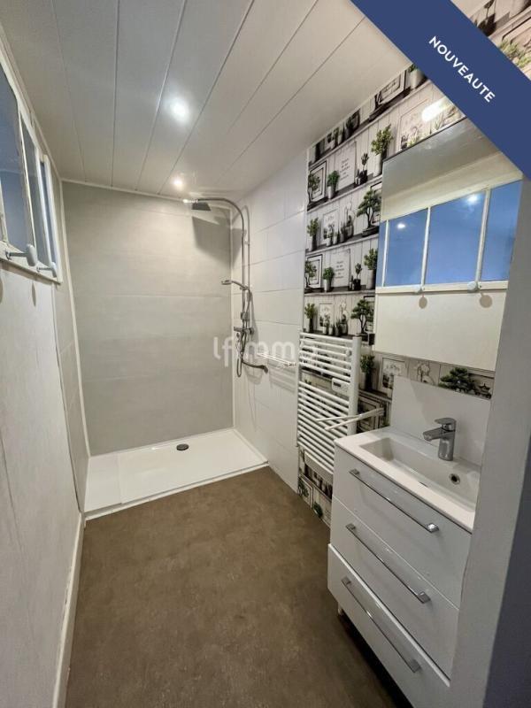 Demeure - 163 m² - 6 pièces