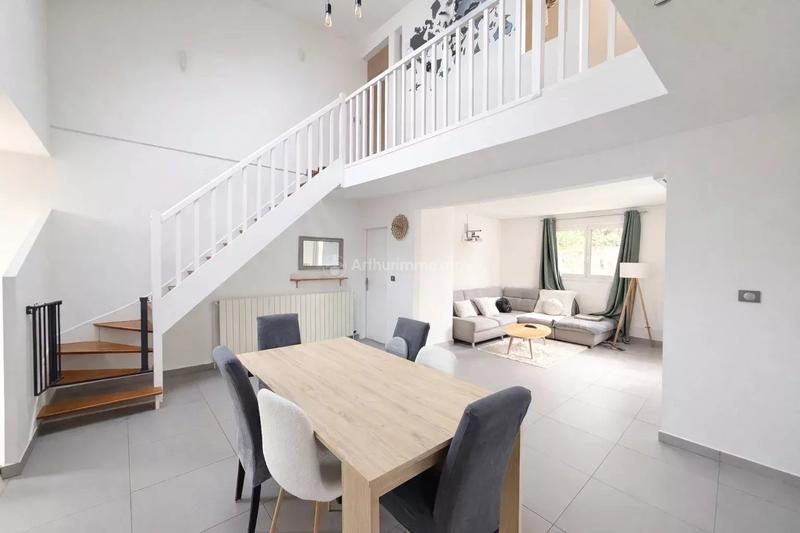 Maison - 118 m² - 6 pièces