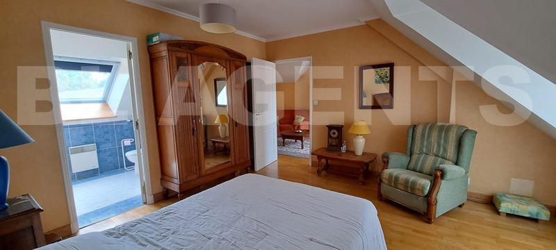 Maison bourgeoise - 234 m² - 8 pièces