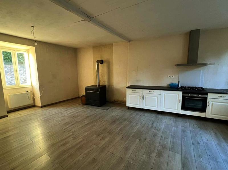 Maison de village - 110 m² - 6 pièces