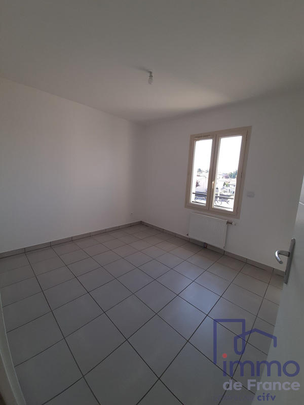 Appartement - 81 m² - 4 pièces