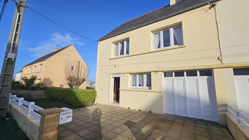 Maison - 105 m² - 6 pièces