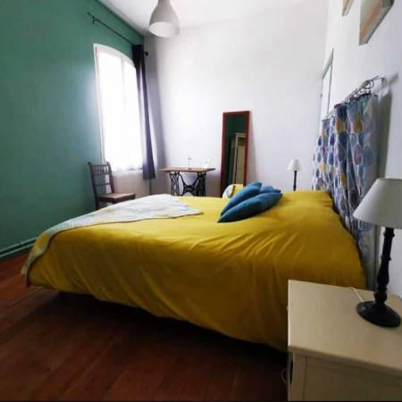 Maison - 239 m² - 9 pièces