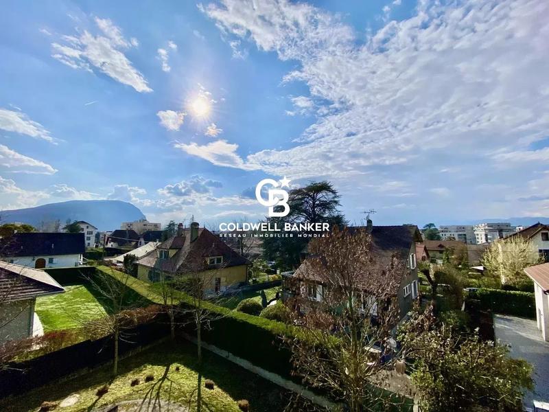 Appartement - 81 m² - 4 pièces