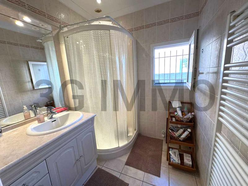 Villa - 140 m² - 6 pièces