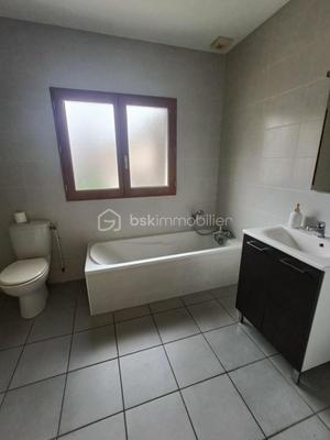 Pavillon - 100 m² - 4 pièces