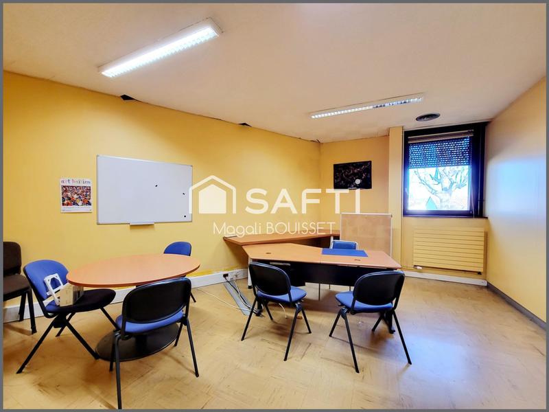 Bureau - 1 514 m² - 40 pièces