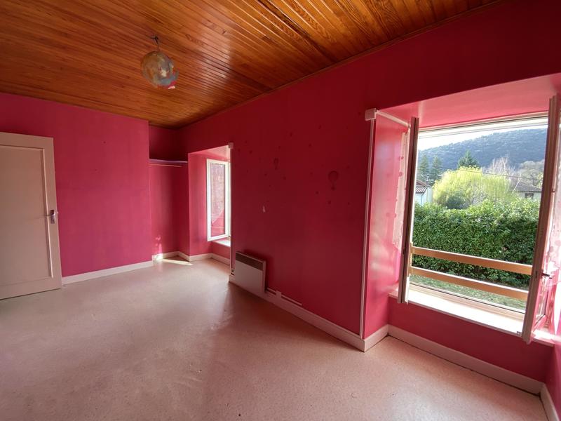 Maison - 175 m² - 10 pièces